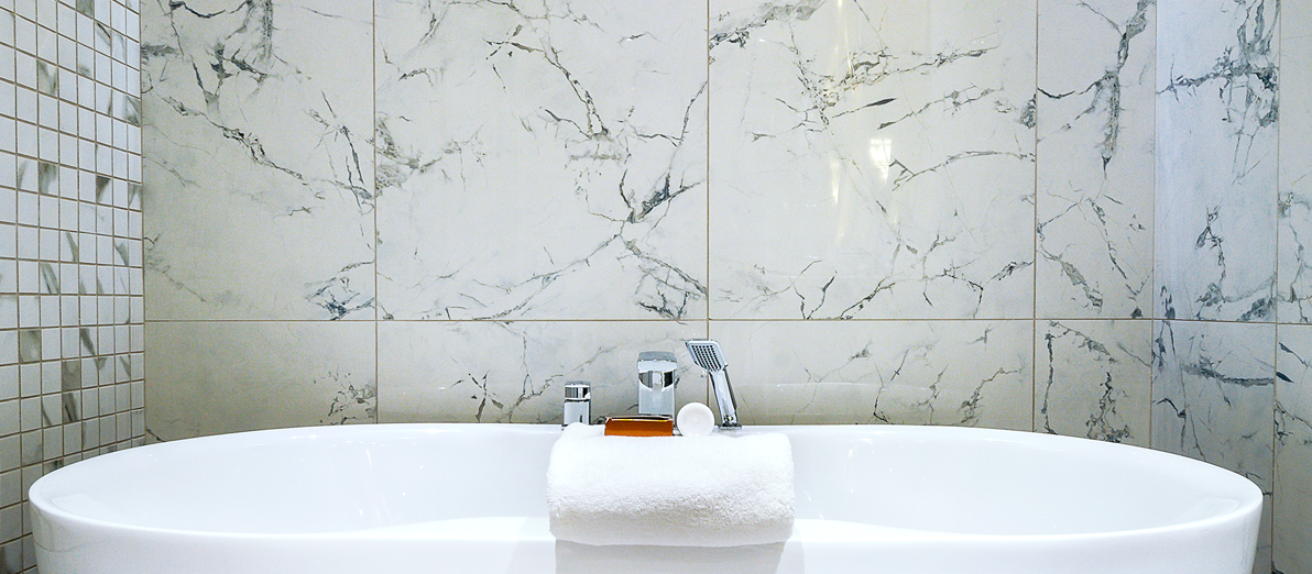 Bain autoportant | FreeStanding Bathtub | Monsieur Jean Hotel Particulier | Old Quebec