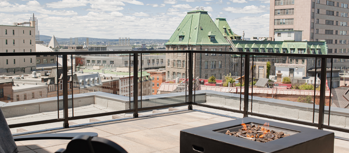 Chambre superieure avec terrasse | Superior room with terrace | Monsieur Jean Hotel Particulier | Old Quebec