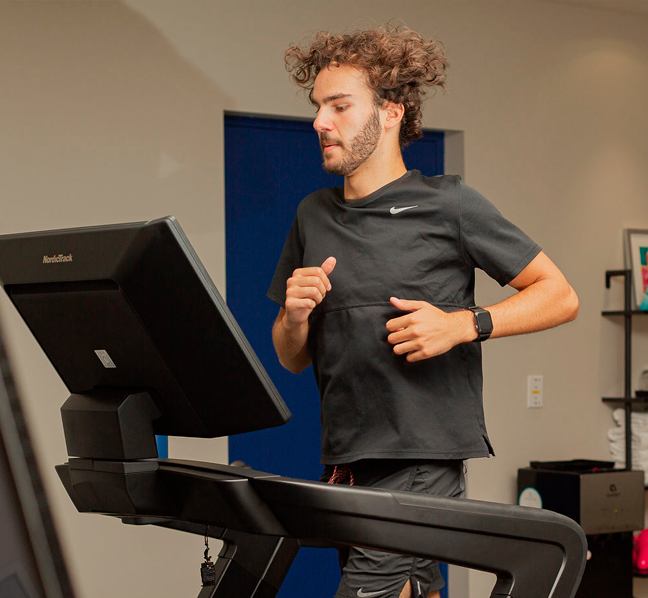 Salle d’entraînement de Monsieur Jean dans le Vieux-Québec Salle d'entrainement | Gym | Monsieur Jean Hotel Particulier